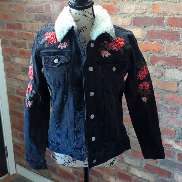 Lined embroidered denim jacket - Picture 1 of 6